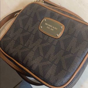 Michael Kors crossbody